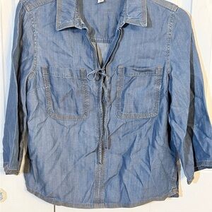 Tribal Jeans Denim Shirt Size M for Women Tie on front with pockets. FUNKY CB